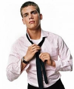 tie your tie with these mens fashion tips