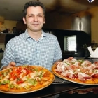  World’s Most Expensive Pizza Sells for $450