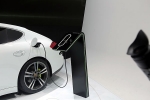 Porsche Panamera S E-Hybrid Pictures