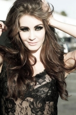 Tanit Phoenix Hairstyle