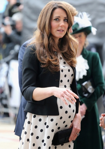 Pregnant Kate Middleton