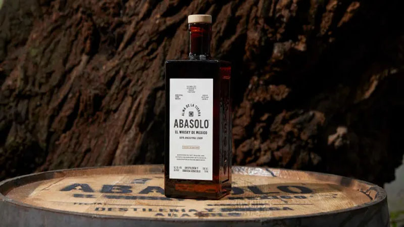  ABASOLO IS THE FIRST WHISKEY MADE FROM 100% MEXICAN CORN
