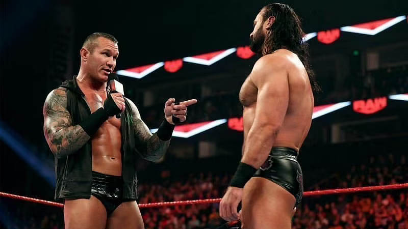  WWE Raw results, recap, grades: Major title matches set for next week, Survivor Series team fills out