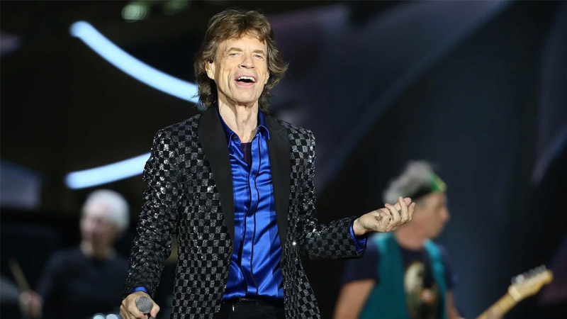  Mick Jagger’s son, 4, Bears Striking Resemblance To His Dad As A Little Boy In New Pic
