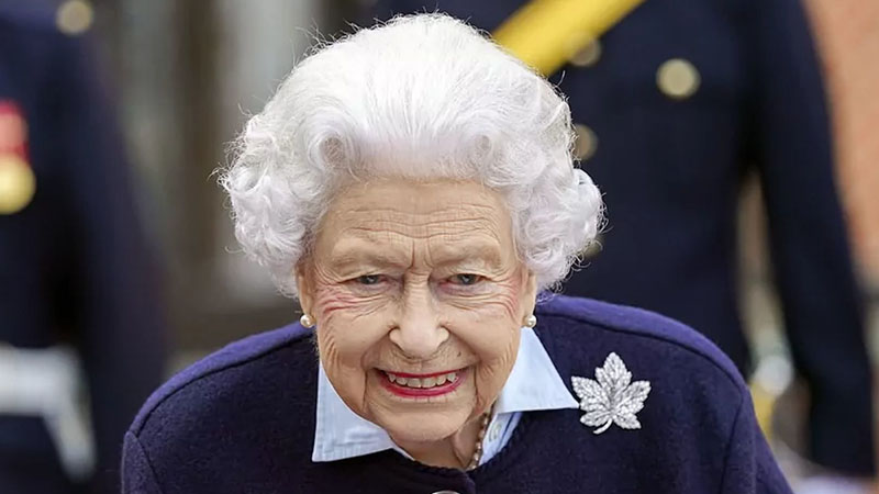  Queen Elizabeth Announced Dead By Brazilian Newspaper