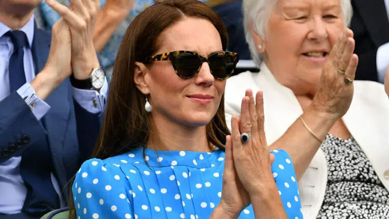  Kate Middleton makes first statement after cancer announcement