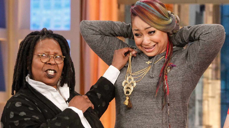  Raven-Symoné Shares Perceived ‘Lesbian Vibes’ from Whoopi Goldberg During Their ‘The View’ Stint