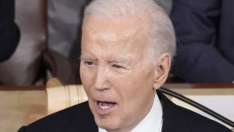  “This is Just Pure Sadness!” Biden’s Pause at Juneteenth Event Sparks Online Mockery