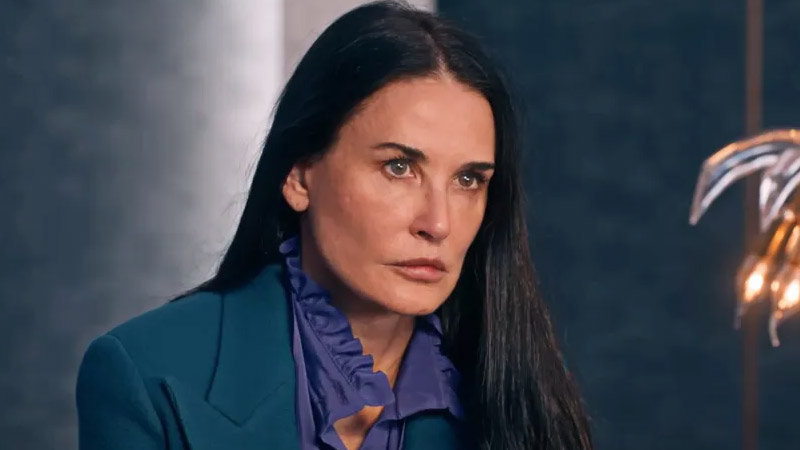  Demi Moore Jokes About Why She’s Still Single: ‘I Sleep With Dogs’