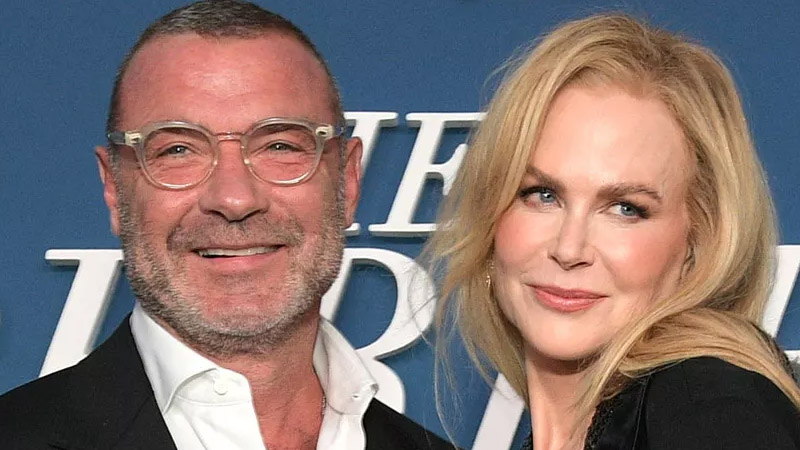  Nicole Kidman Sought Naomi Watts’ Approval Before Starring With Liev Schreiber in ‘The Perfect Couple’