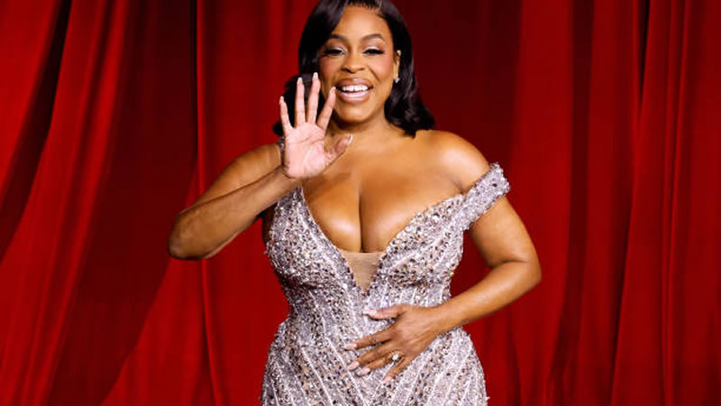 Niecy Nash attends Academy Museum Gala