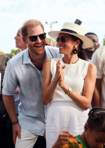 harry and meghan smile