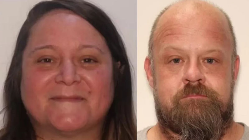 Couple Found Dead in Blood-Soaked Beds