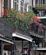 romance-of-balconies