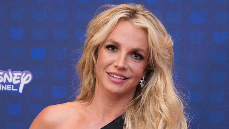  “Nothing Romantic Going On” Britney Spears Reunites with Ex-Fiancé Amid Personal Struggles