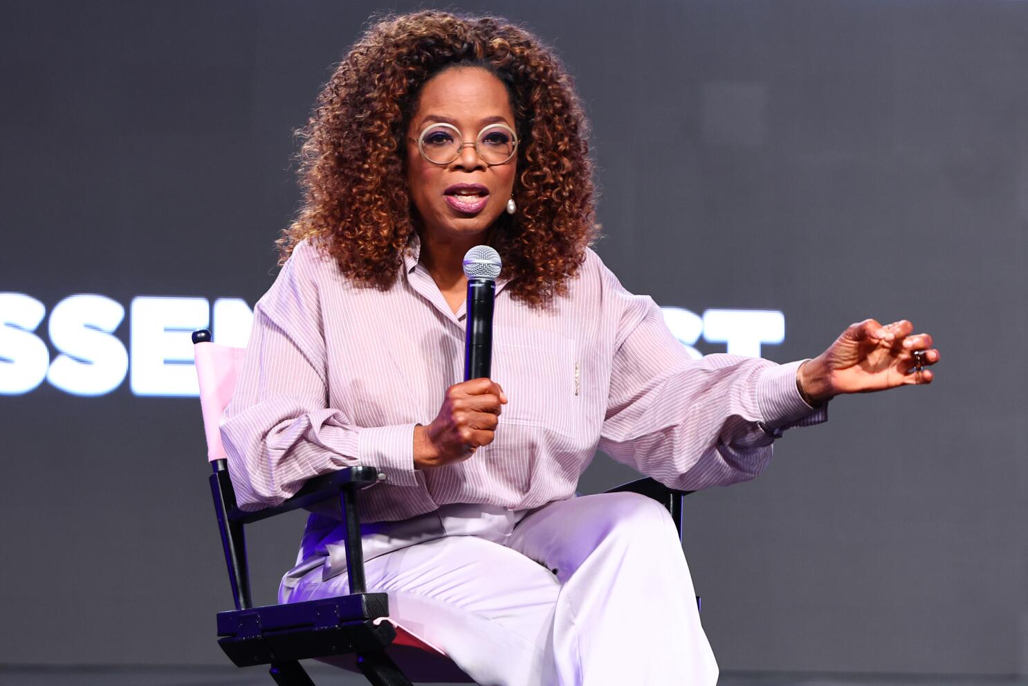  Oprah Winfrey thinks ‘obesity’ a disease, rather than a ‘choice’