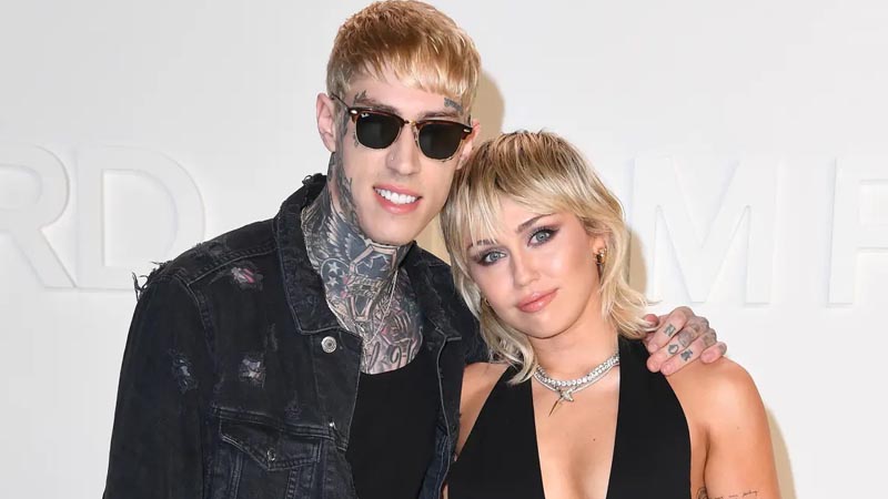 Trace cyrus and miley cyrus